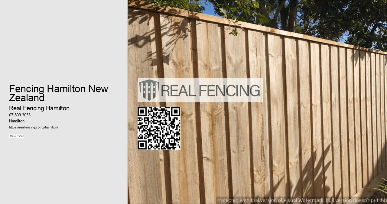 Vinyl Fence Installation Hamilton