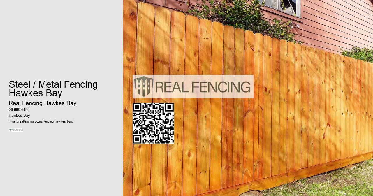 Kwila Privacy Screen