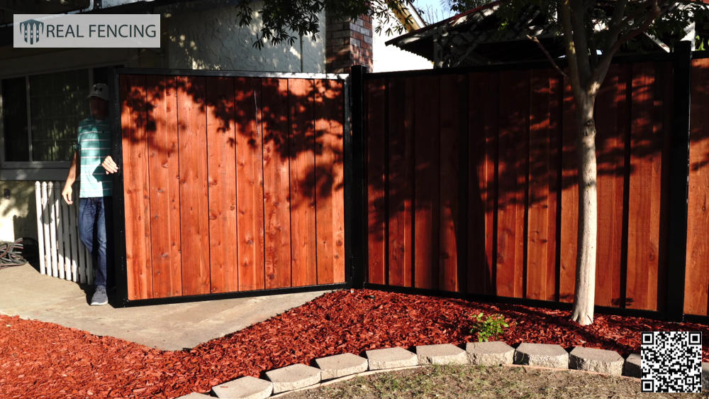 fencing contractor wellington