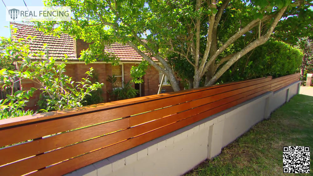 metal fence wellington